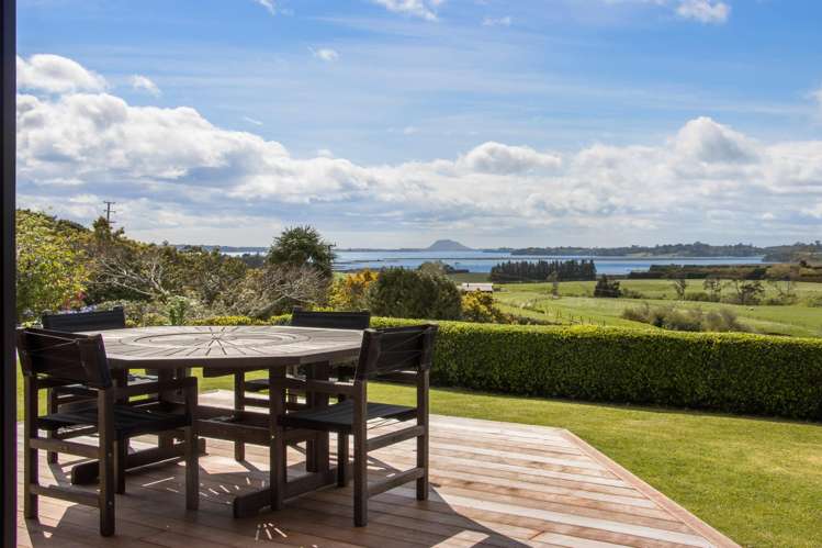 97 Morton Road Aongatete_15