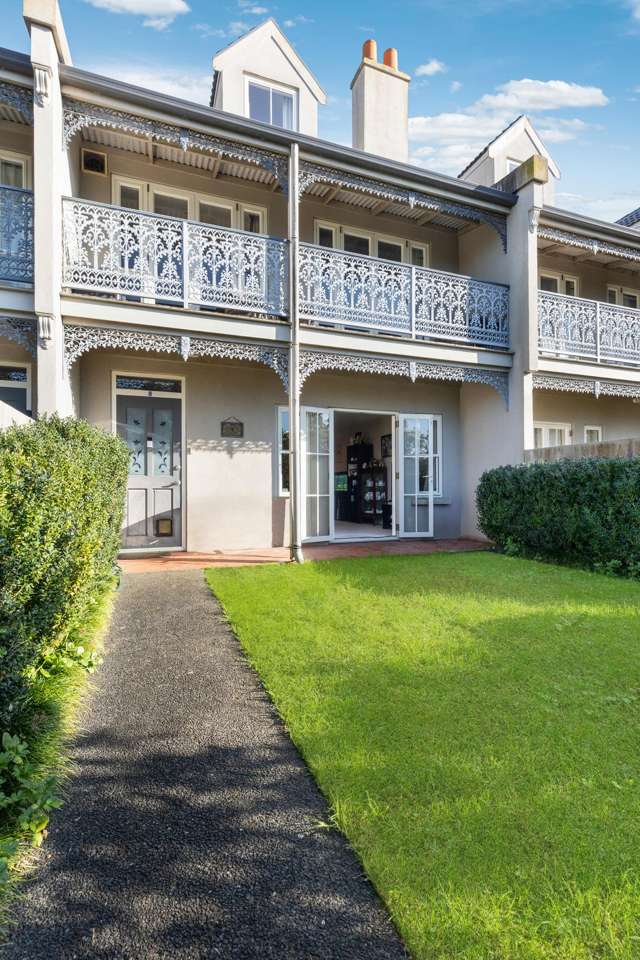 8 Leneford Drive East Tamaki_1