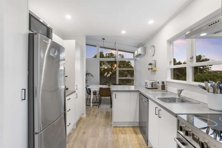 65 Fairclough Road Beach Haven_6