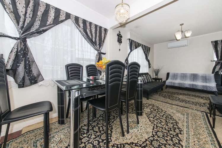 1/20 Coburg Street Henderson_17