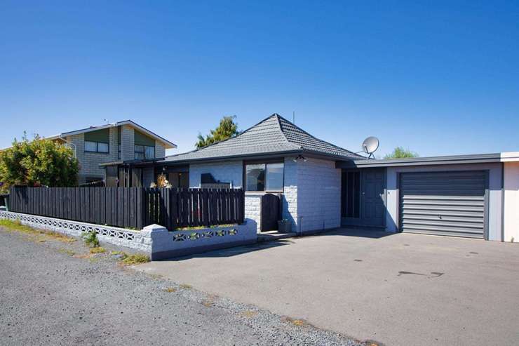 Kaikōura, a popular tourist town with impressive marine life, has one of the largest shares of multiple property owners with a mortgage in New Zealand. Photo / Getty Images