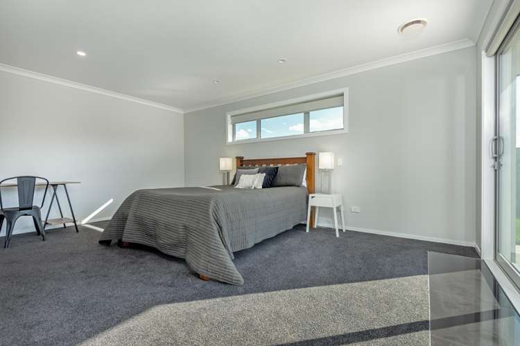 9 Huffington Place Feilding_12