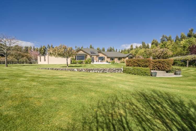 200 Lochiel Branxholme Road_0