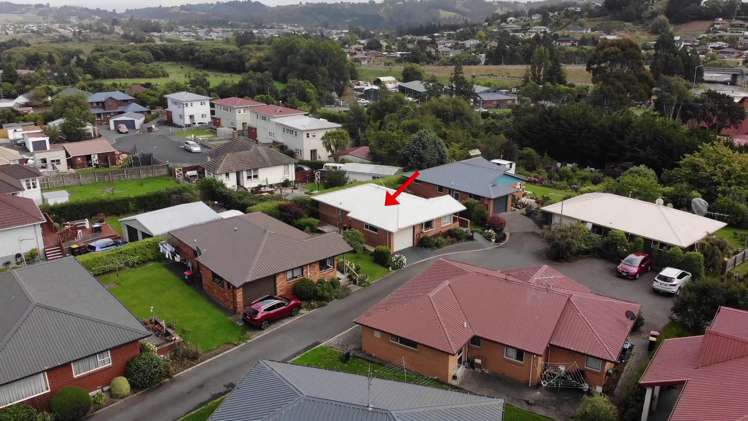 38 Burgess Street Green Island_13