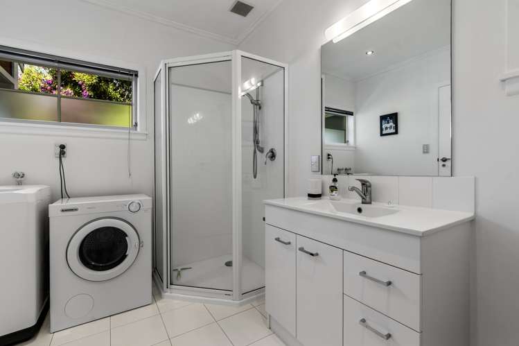 329 Levers Road Matua_10