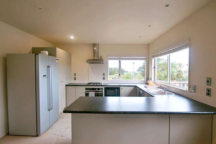 2/23 Tui Glen Road Birkenhead_2