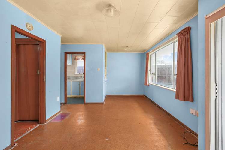 1/46 Wood Street Wainuiomata_7