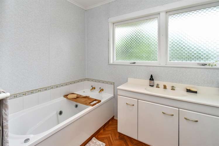 3 Dennis Avenue Hillpark_18