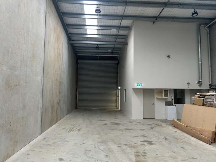 6/25 Packham Crescent Stoke_5