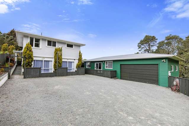 Rare Multi-Dwelling Opportunity-7.5 & 2.5 Bedrooms