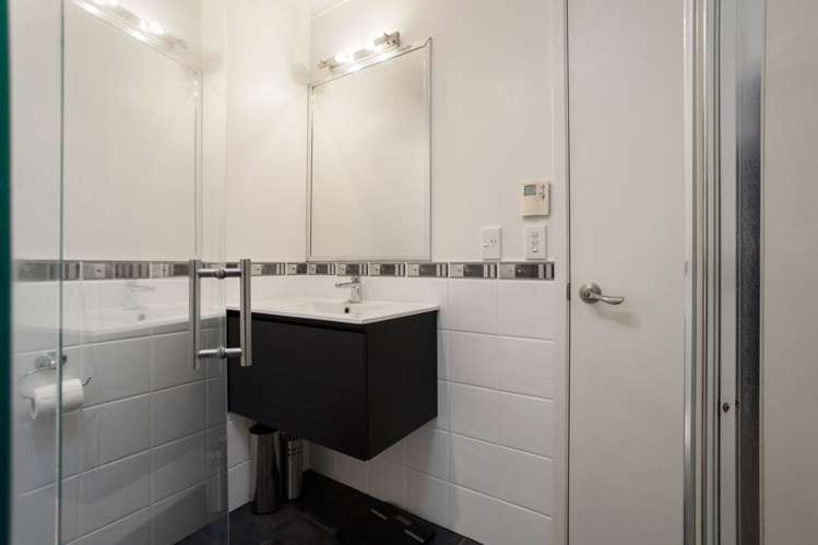 392E Hukanui Road Rototuna_14