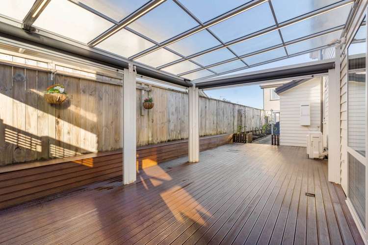 2 Lorenzo Way Flat Bush_27