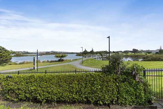 10b Edgewater Grove Orewa_2