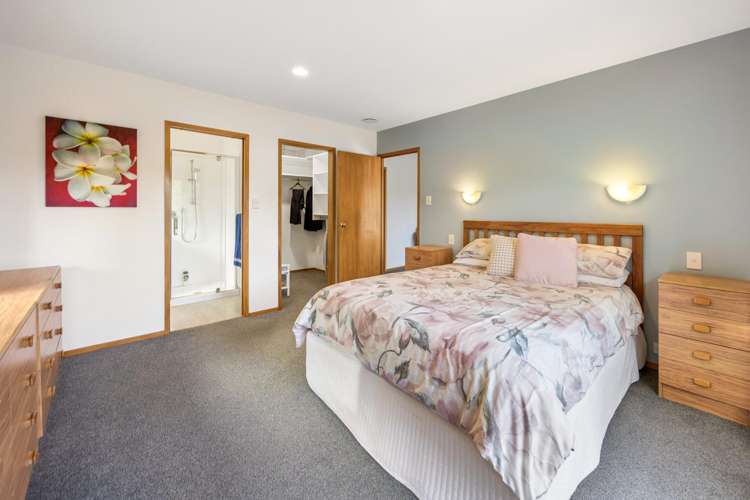 25 Woodfern Crescent Titirangi_15