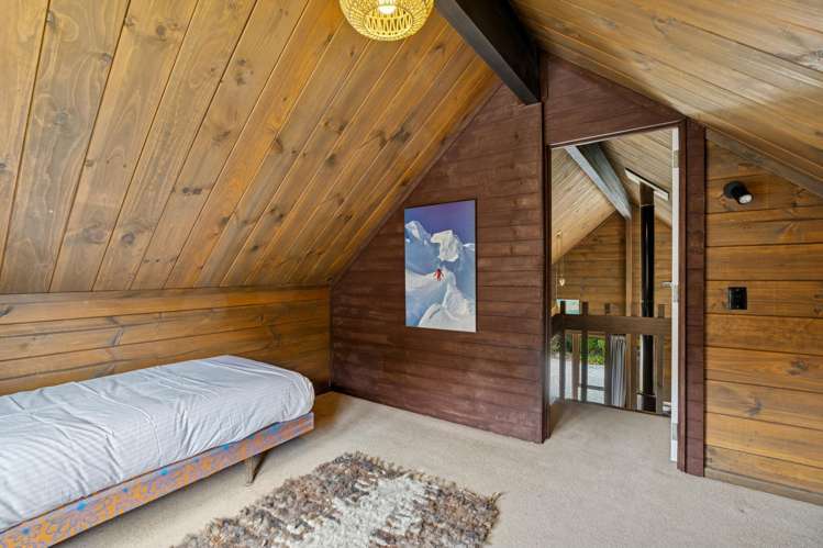 230 Fernhill Road Sunshine Bay_9