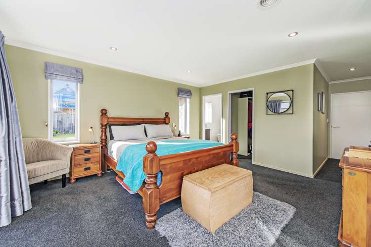 66 Preston Avenue West Melton_11