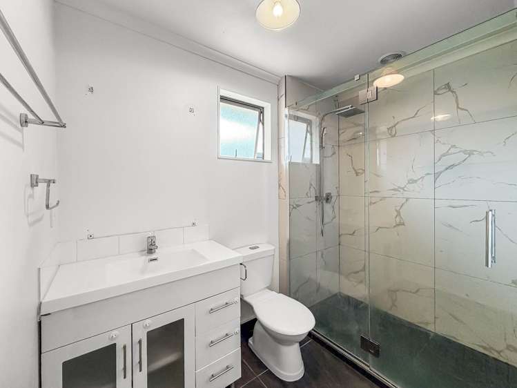 1/14A Keeling Road Henderson_13