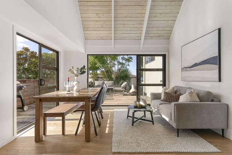 1/131 Carlisle Road Browns Bay_6