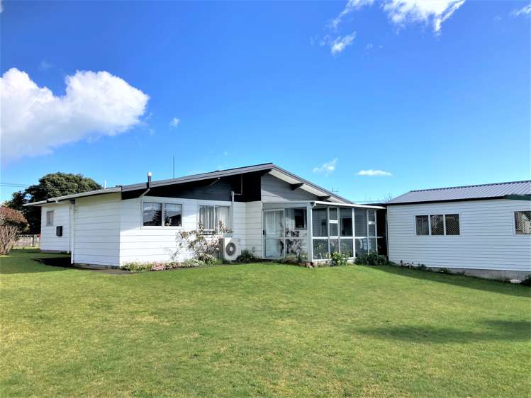 84 Grey Street Waitara_16