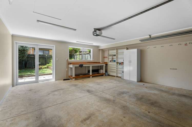 21 Queen Mary Avenue Epsom_23