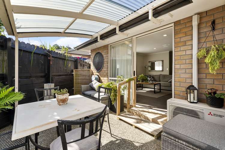 2/22 Ellenbury Place Stanmore Bay_12