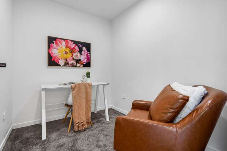 8a South Lynn Road Titirangi_21