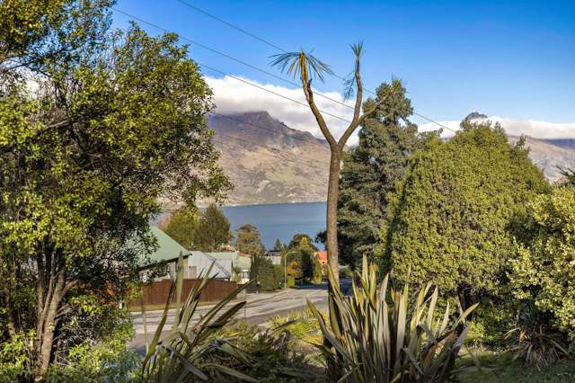31 Watts Road Fernhill/Sunshine Bay_1