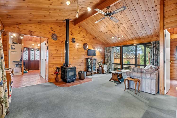 39 Elmsley Road Maungatapere_9