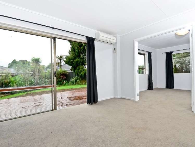 14 Joanna Place Deanwell_26