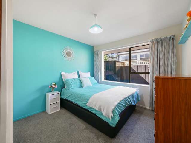 2/66 Nayland Street Sumner_4