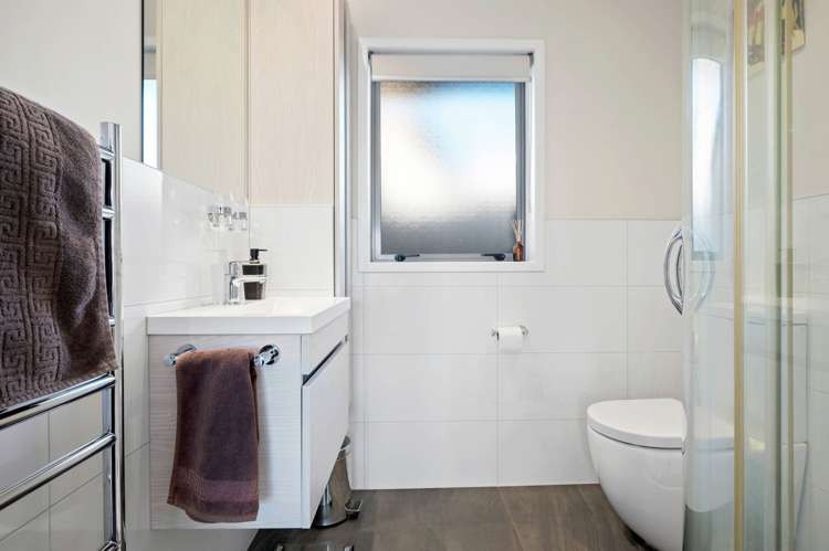 3 Conacher Close East Tamaki Heights_9