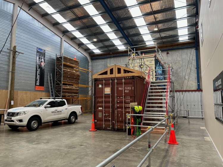 A/7 Echelon Place East Tamaki Heights_3