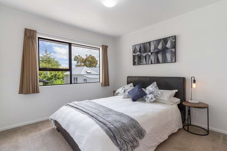 2/222 Beach Haven Road Beach Haven_6