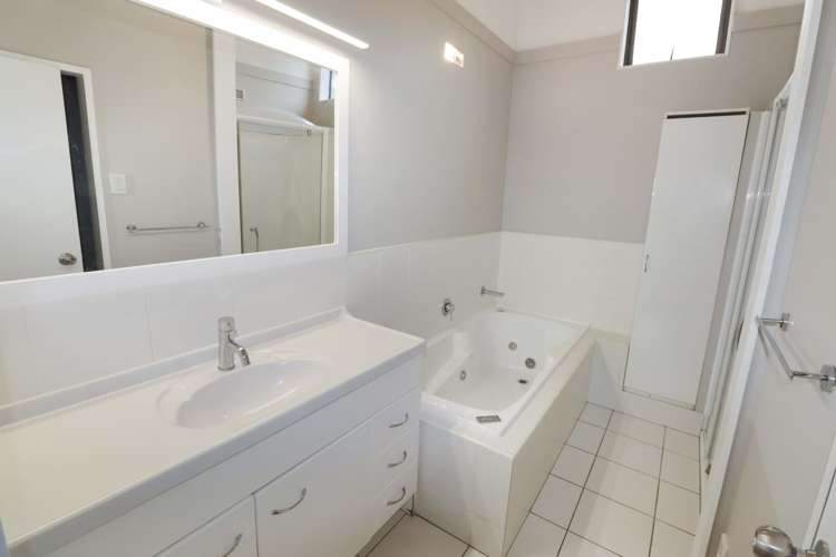 B/1 Brora Crescent 1331_8