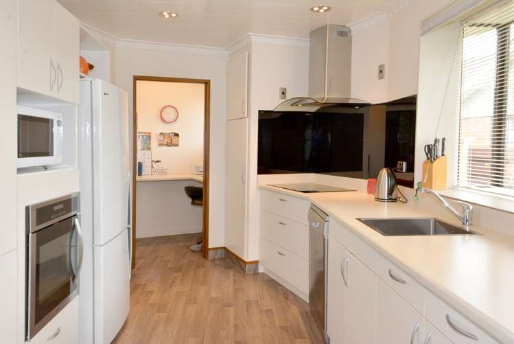 27 Wickliffe Street Mosgiel_13