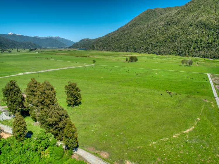 1758 Lake Brunner Road Inchbonnie_10