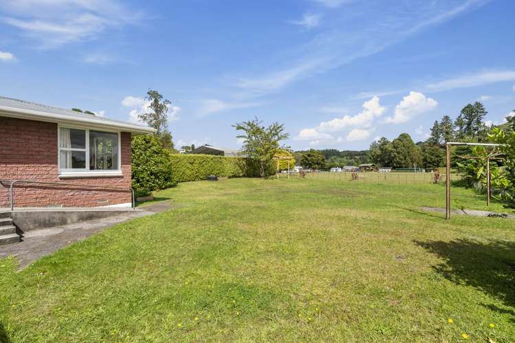 162 Golf Road Taumarunui_18