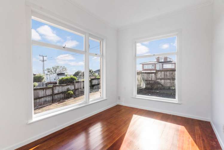 440 Hillsborough Road Mount Roskill_5