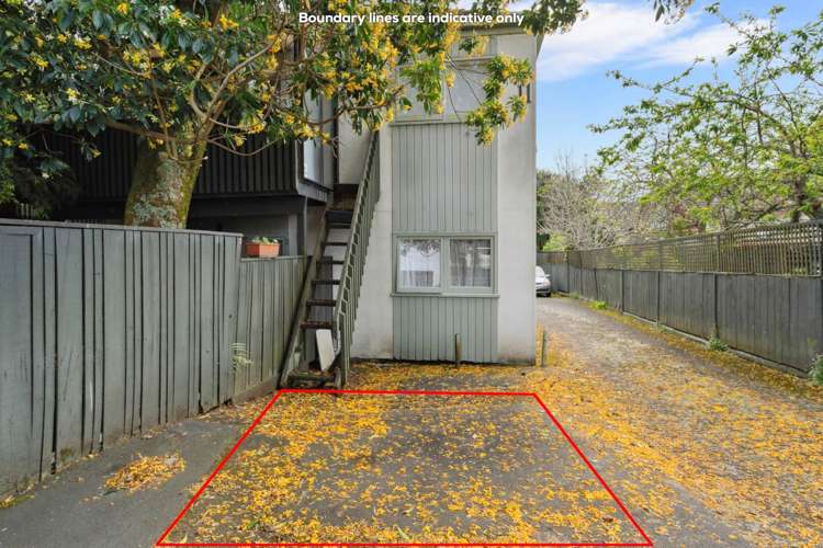 2/11 Owens Road Epsom_11