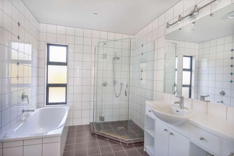 2/9 Alberta Street Acacia Bay_10