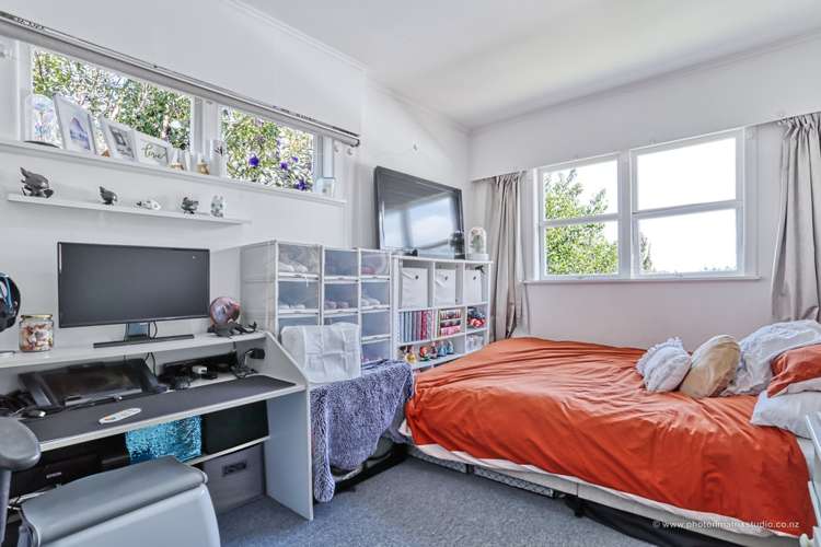 17 Robson Street Mount Roskill_11