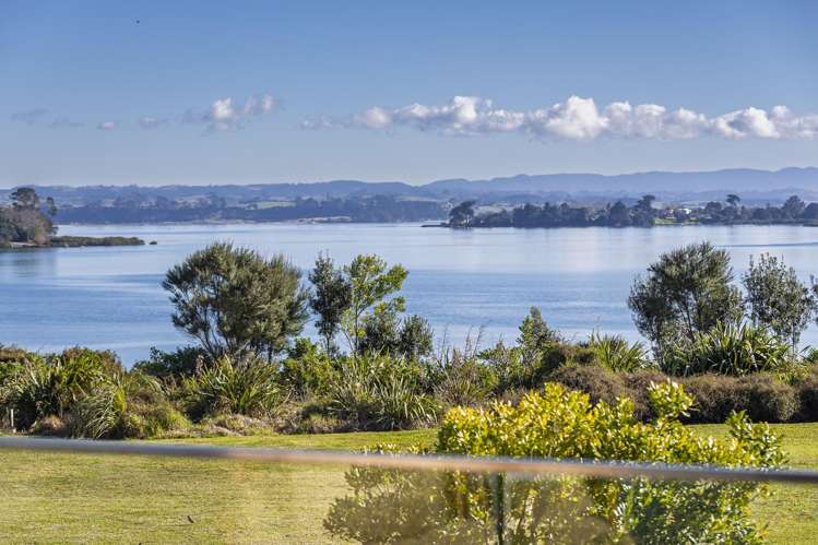 42 Tahuna Minhinnick Drive Glenbrook_15