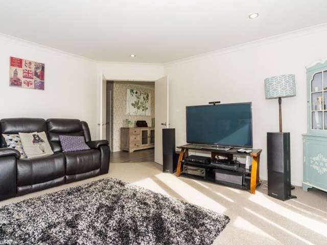 33 Hamilton Drive Wainui_4