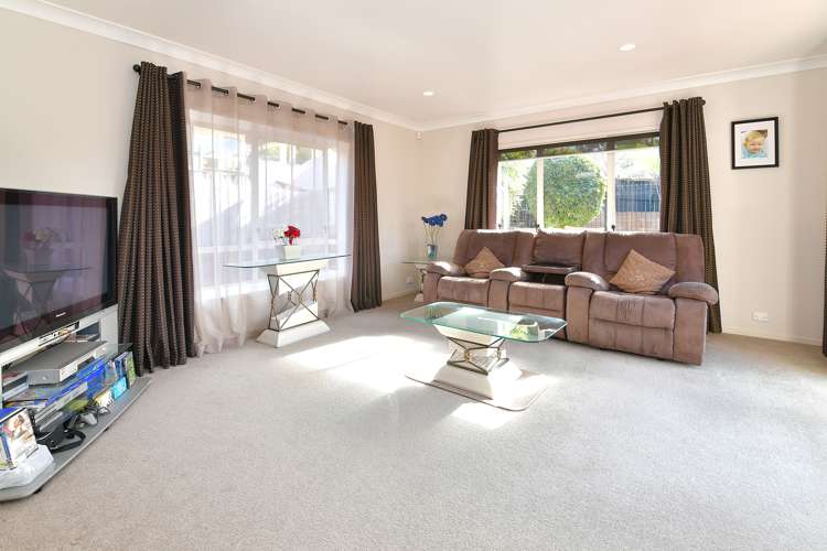 12 Astor Place Orewa_8