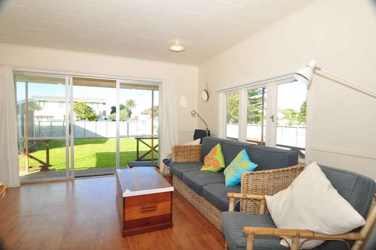 330 Ocean Road Whangamata_10