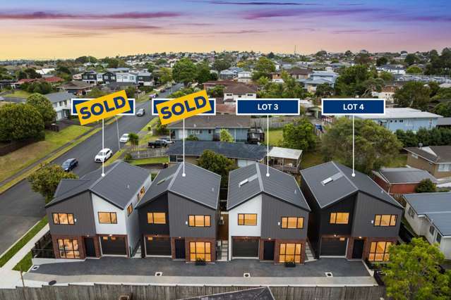 Standalones 4 Beds + 2 Living + Ground Floor Suite