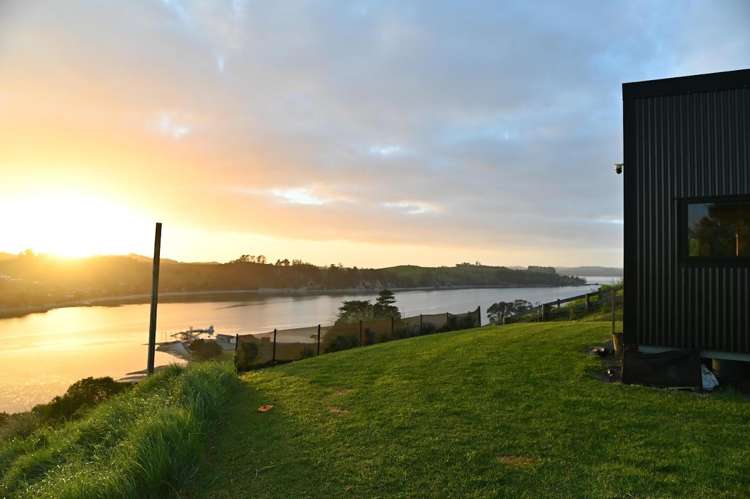 13a Emay Crescent Pahi_19