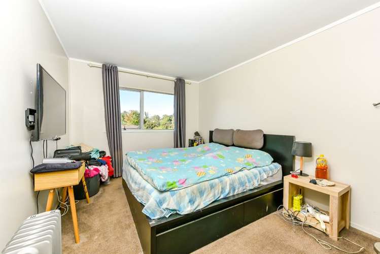 10 Quincey Place Massey_6