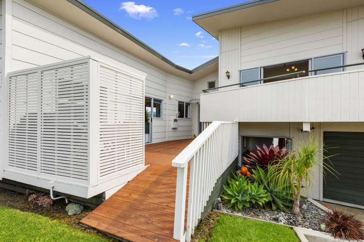 42 Otutehapari Road Waihau Bay_23