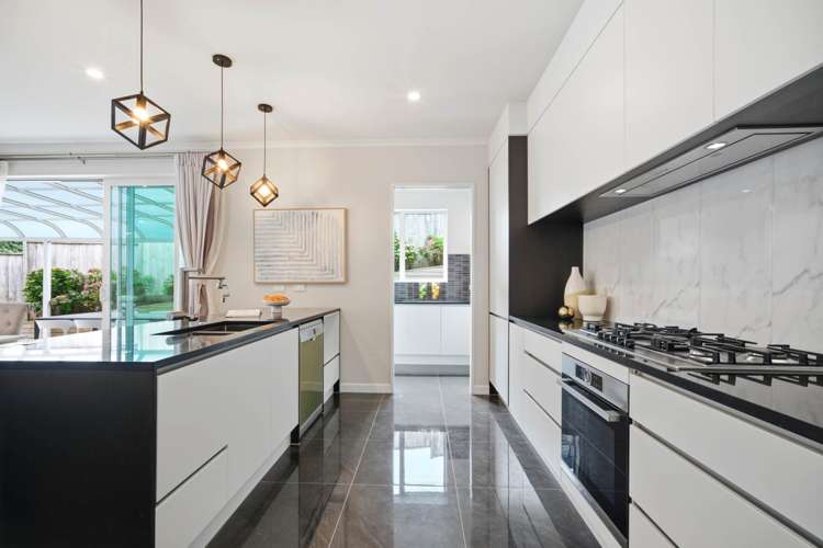 1 Lancia Way Oteha_11